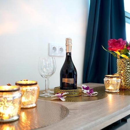 Relax Jacuzzi Apartment Krasków Εξωτερικό φωτογραφία