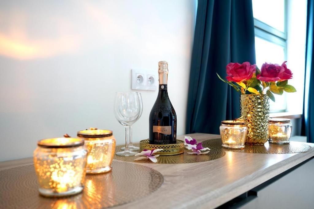 Relax Jacuzzi Apartment Krasków Εξωτερικό φωτογραφία